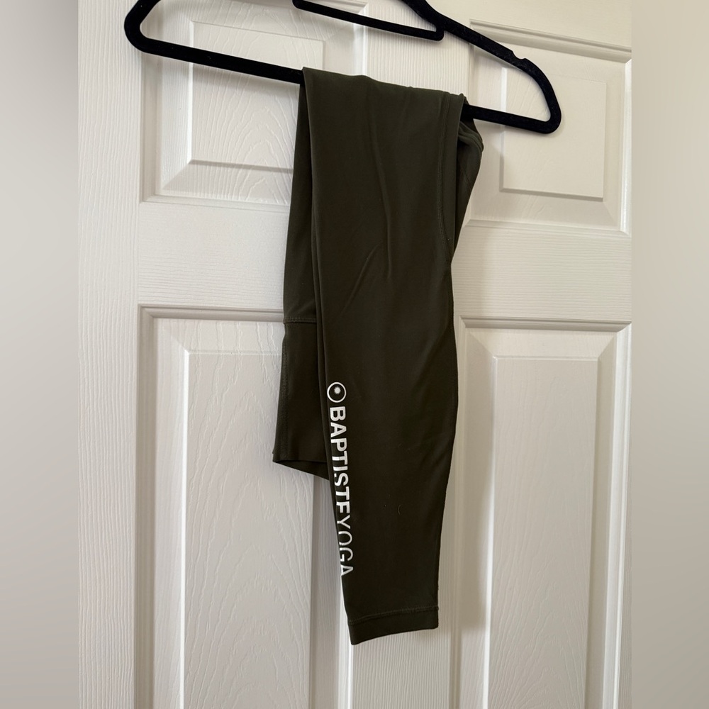 2X size 6 lululemon align SHR leggings 28”